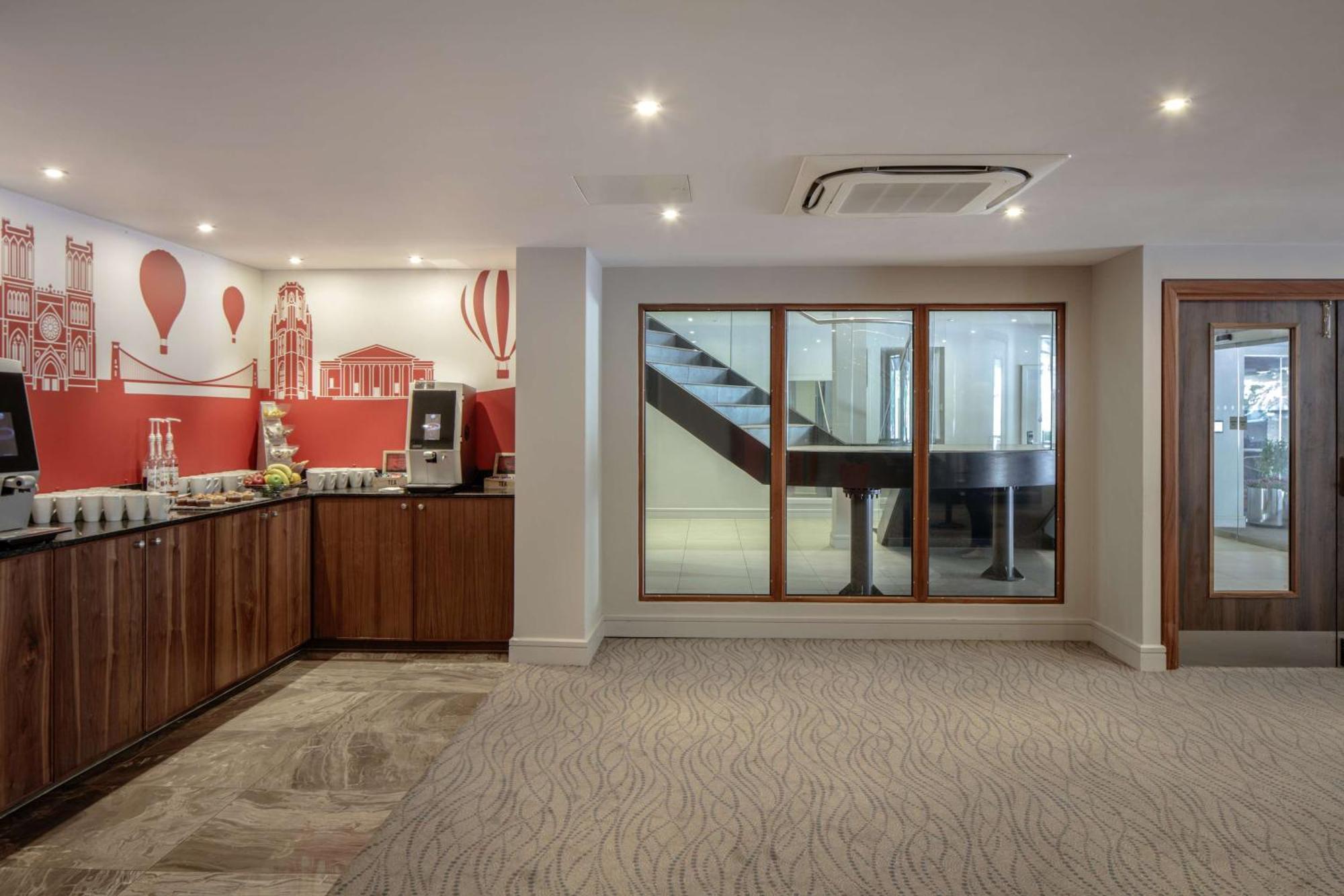 Hotel Doubletree By Hilton Centre Bristol