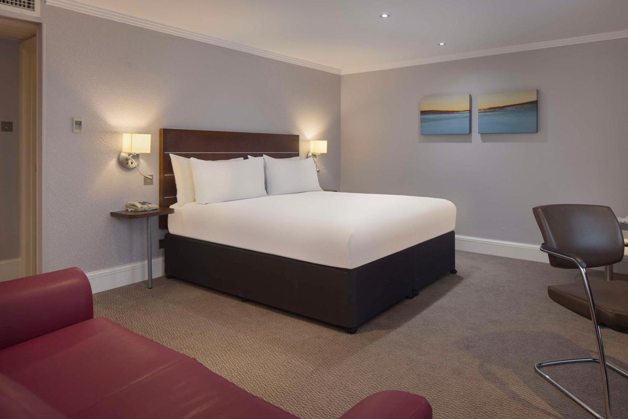 Doubletree By Hilton Centre 4* Бристоль