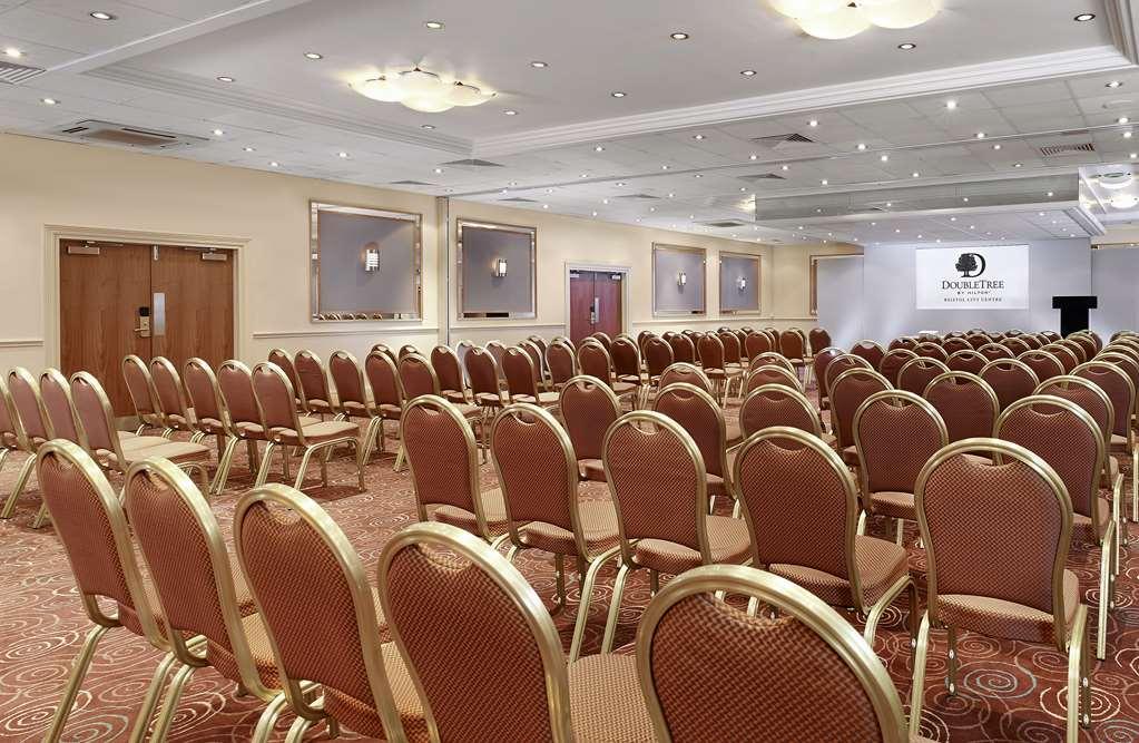 Doubletree By Hilton Centre Отель