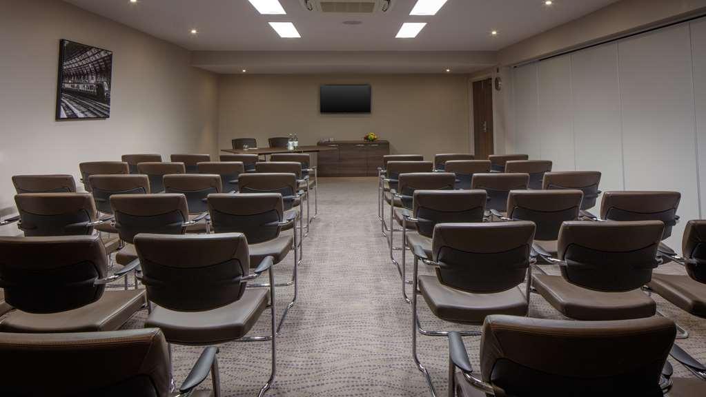 Doubletree By Hilton Centre Отель 4*