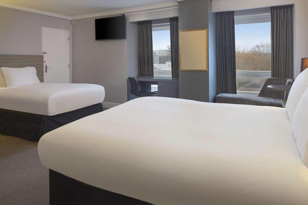 Doubletree By Hilton Centre 4* Бристоль